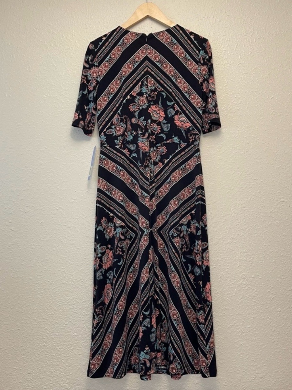 London Times NWT Women’s Black Floral Midi Elbow Sleeves Back Zipper Dress 6 - Picture 9 of 9